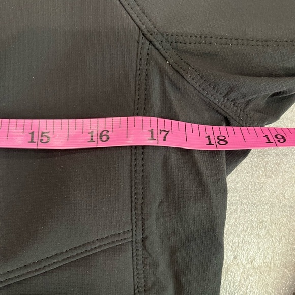 [S]Outdoor Research Women's Ferrosi Grid Jacket Softshell Black NWOT waterproof - Picture 4 of 8